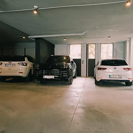 Luxapart Vrbanjusa Old Centar Free Garage Parking