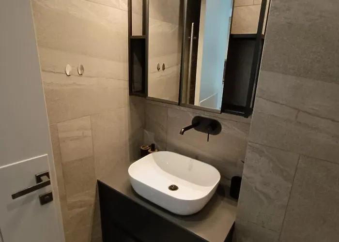 Luxapart Vrbanjusa Old Centar Free Garage Parking